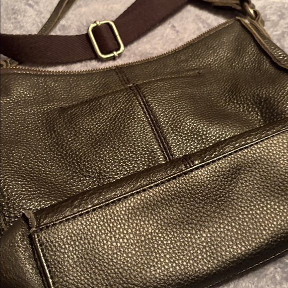 Beautiful Pebbled Leather “The Sak” purse with antique gold studs and hardware. - Picture 3 of 4